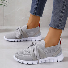 Charger l&#39;image dans la galerie, Knitted Mesh Ultralight Tennis Sneakers - Keilini