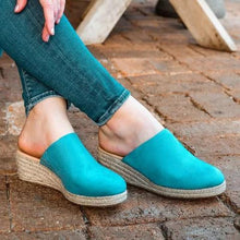 Cargar imagen en el visor de la galería, Women&#39;s large size thick bottom casual slippers - Libiyi