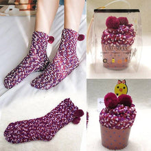 Laden Sie das Bild in den Galerie-Viewer, Winter Fuzzy Slipper Socks WIth Gift Box🔥Buy 5 Get FREE SHIPPING - Libiyi