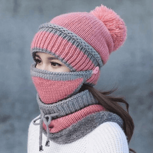 Carregar imagem no visualizador da galeria, 2022 New 3 in 1 Winter Beanie Set - Libiyi