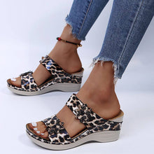 Carregar imagem no visualizador da galeria, Libiyi Women&#39;s Casual Slope Heel Snake Print Slippers - Libiyi